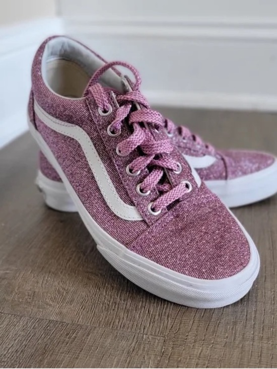 Vans Shoes - Vans Pink Low-Top Canvas Sneakers